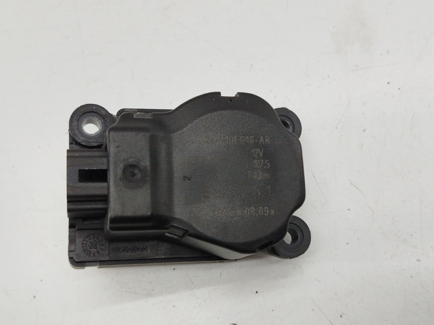 Atuador da Climatizaçao / Sofagem  FORD MONDEO IV Turnier (BA7) | 07 - 15