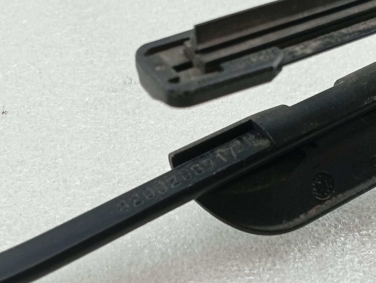 Escova Limpa Parabrisas RENAULT CLIO III (BR0/1, CR0/1) | 05 -  Imagem-1