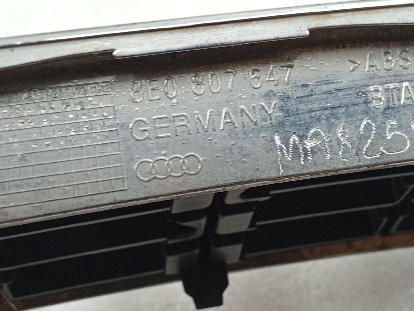 Grelha de para-choques AUDI A4 Avant (8E5, B6) | 00 - 05 Imagem-3