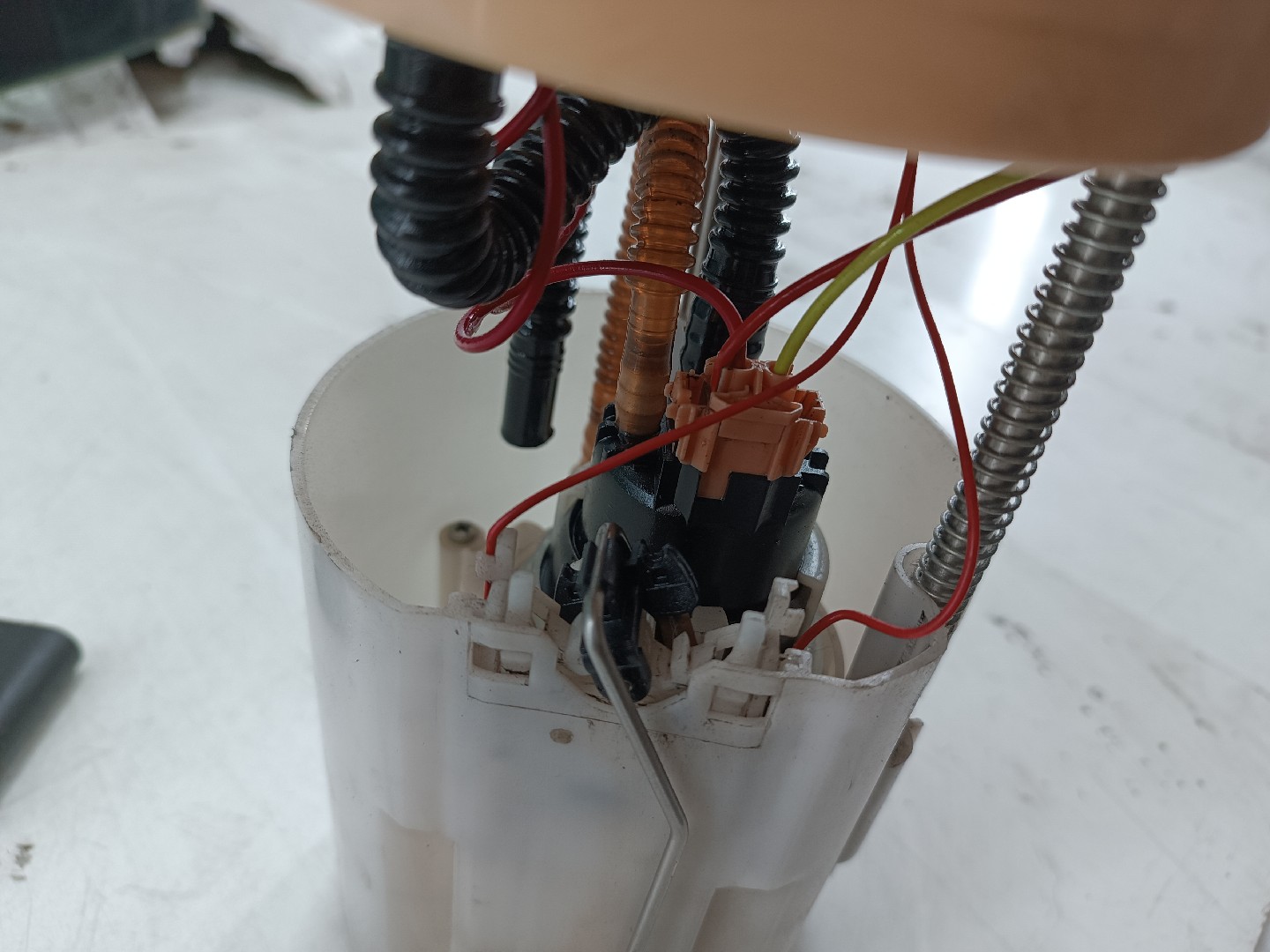 Bomba de Combustível FORD FOCUS III | 10 -  Imagem-2