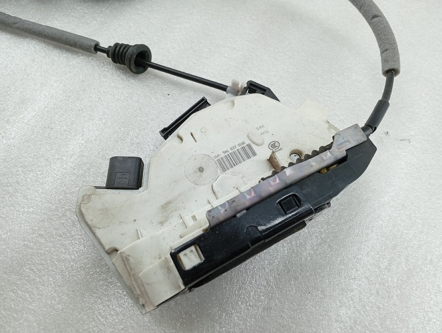 Fecho de porta VOLKSWAGEN TIGUAN (5N_) | 07 - 18 Imagem-1