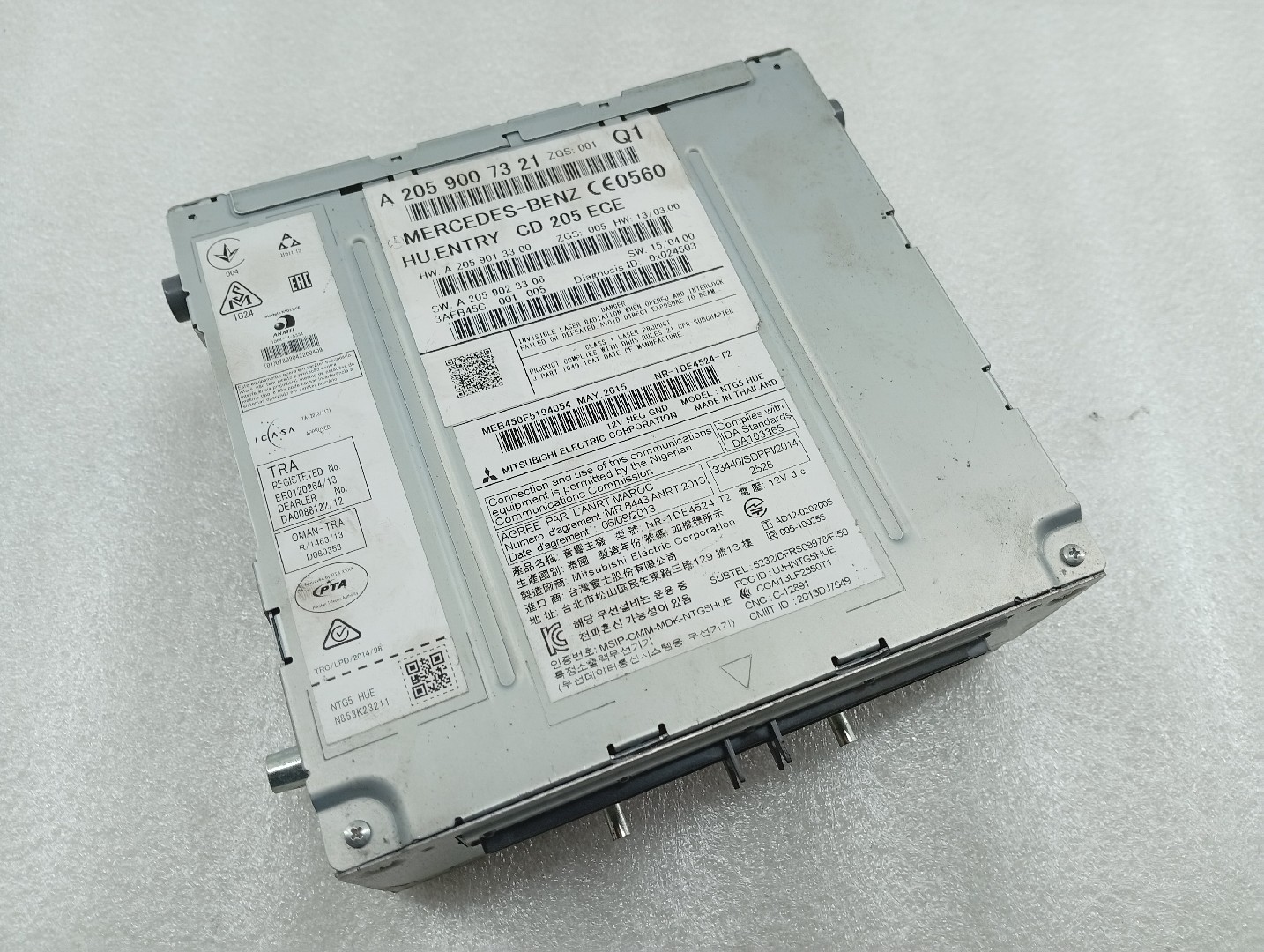 Auto-Rádio MERCEDES-BENZ C-CLASS (W205) | 13 - 