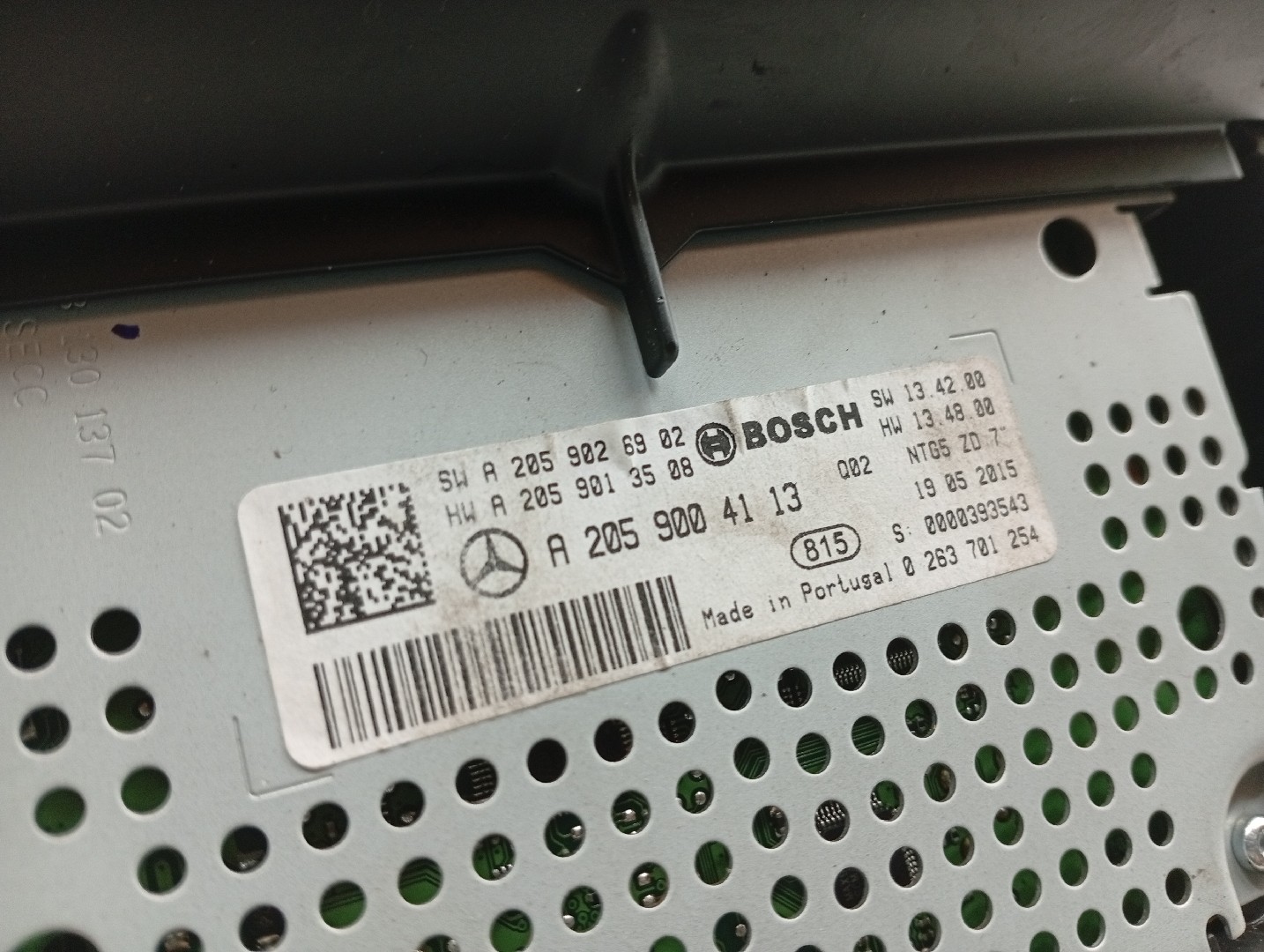 Display MERCEDES-BENZ C-CLASS (W205) | 13 -  Imagem-1