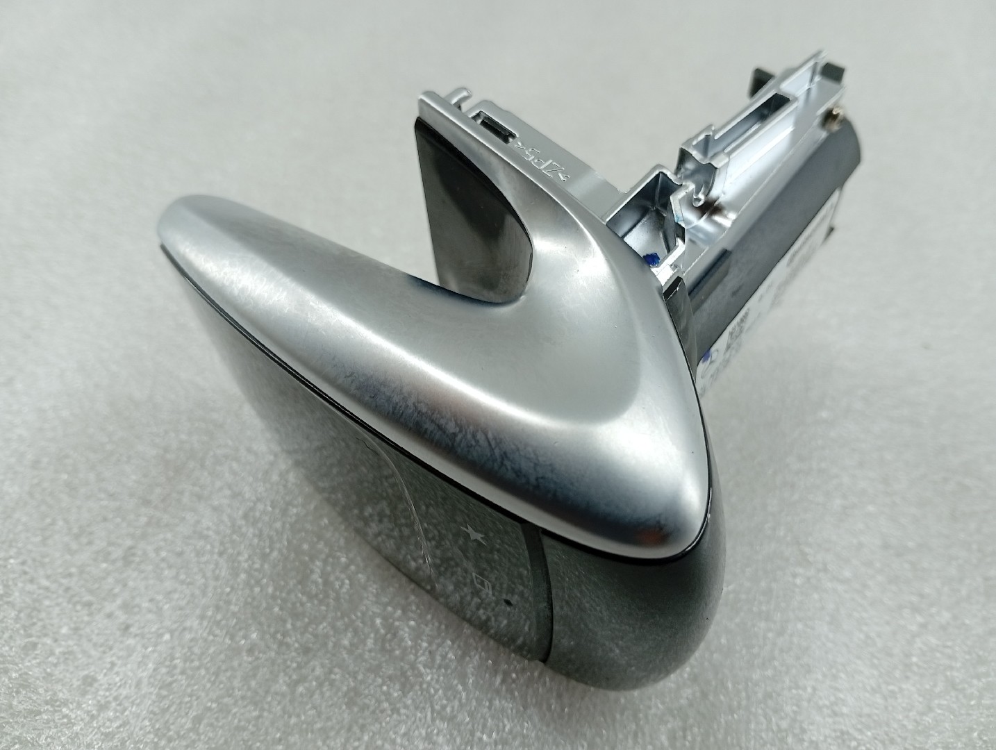 Comutador de consola central MERCEDES-BENZ C-CLASS (W205) | 13 -  Imagem-1