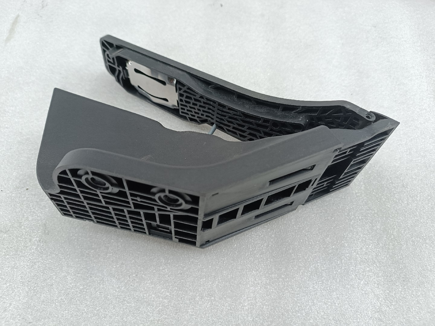 Pedal acelerador MERCEDES-BENZ C-CLASS (W205) | 13 -  Imagem-3