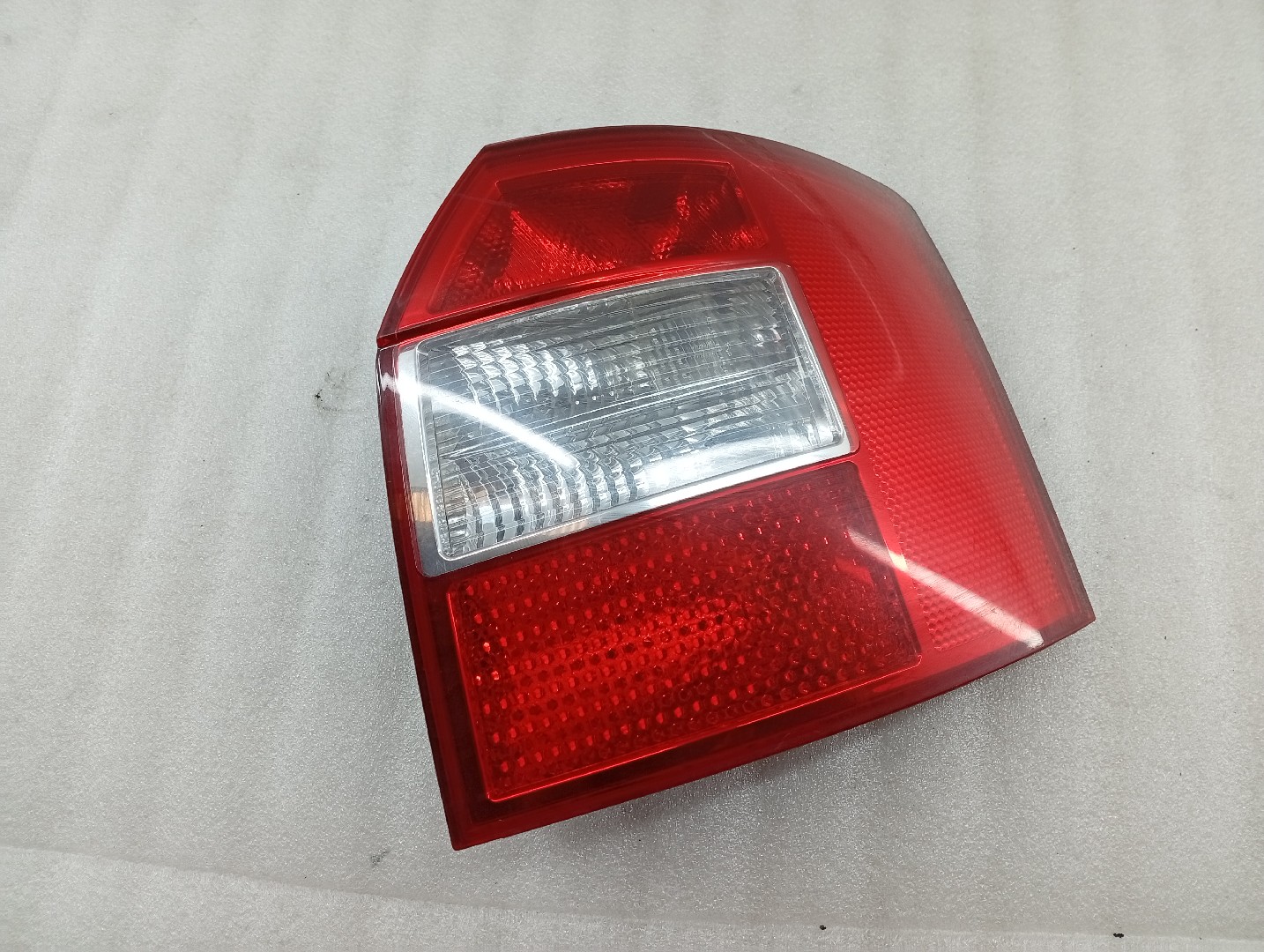 Farolim Stop Direito AUDI A4 Avant (8E5, B6) | 00 - 05 Imagem-4