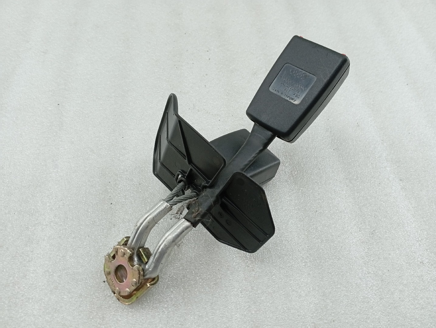 Encaixe cinto traseiro AUDI A4 Avant (8E5, B6) | 00 - 05 Imagem-3