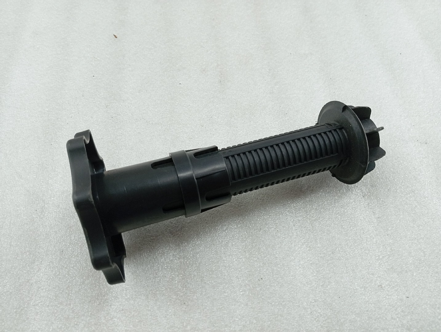 Suporte de pneu suplente AUDI A4 Avant (8E5, B6) | 00 - 05 Imagem-2