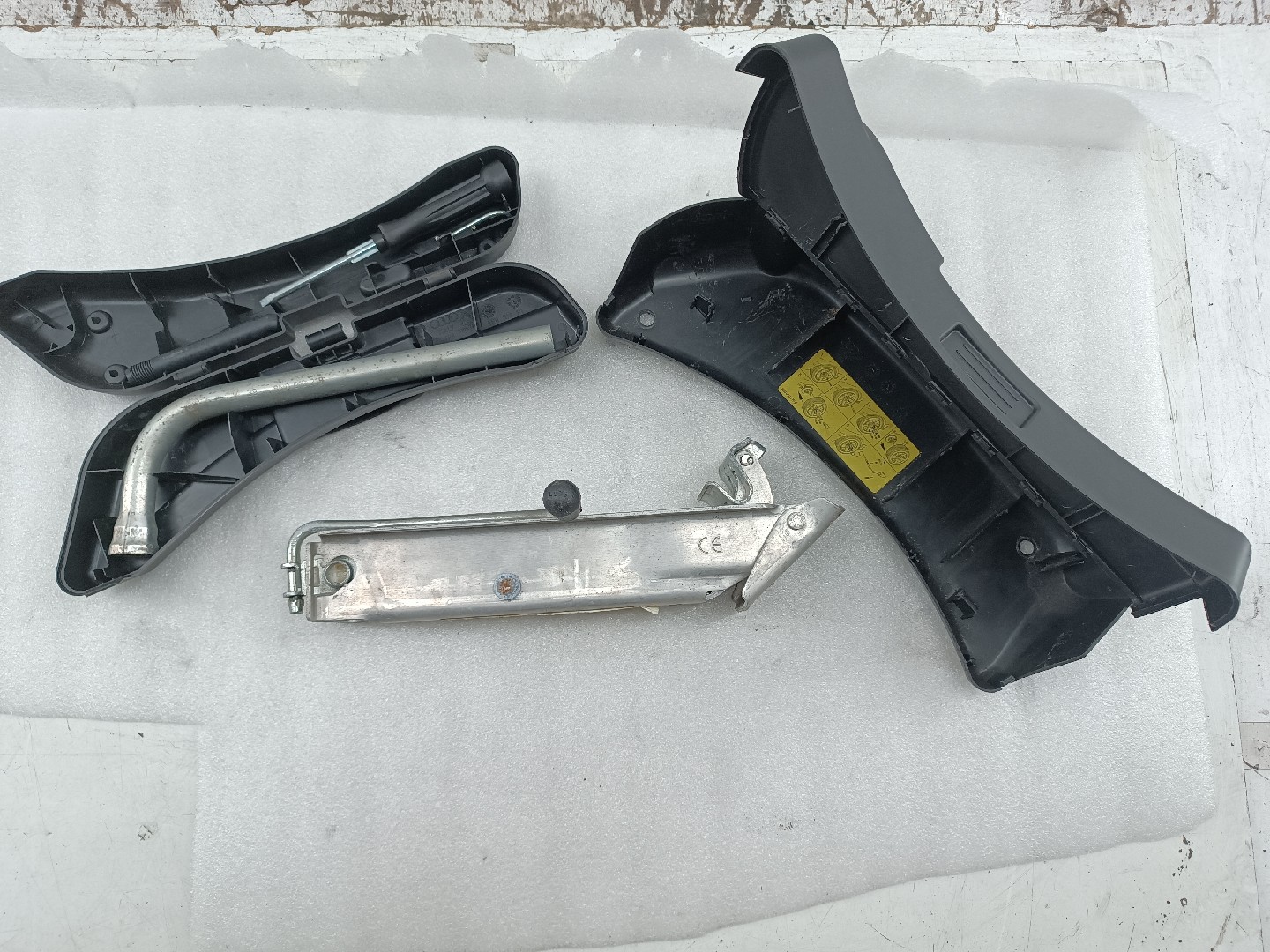 Kit de troca de pneu AUDI A4 Avant (8E5, B6) | 00 - 05