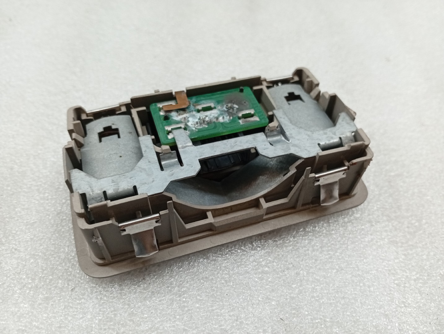 Luz interior AUDI A4 Avant (8E5, B6) | 00 - 05 Imagem-2