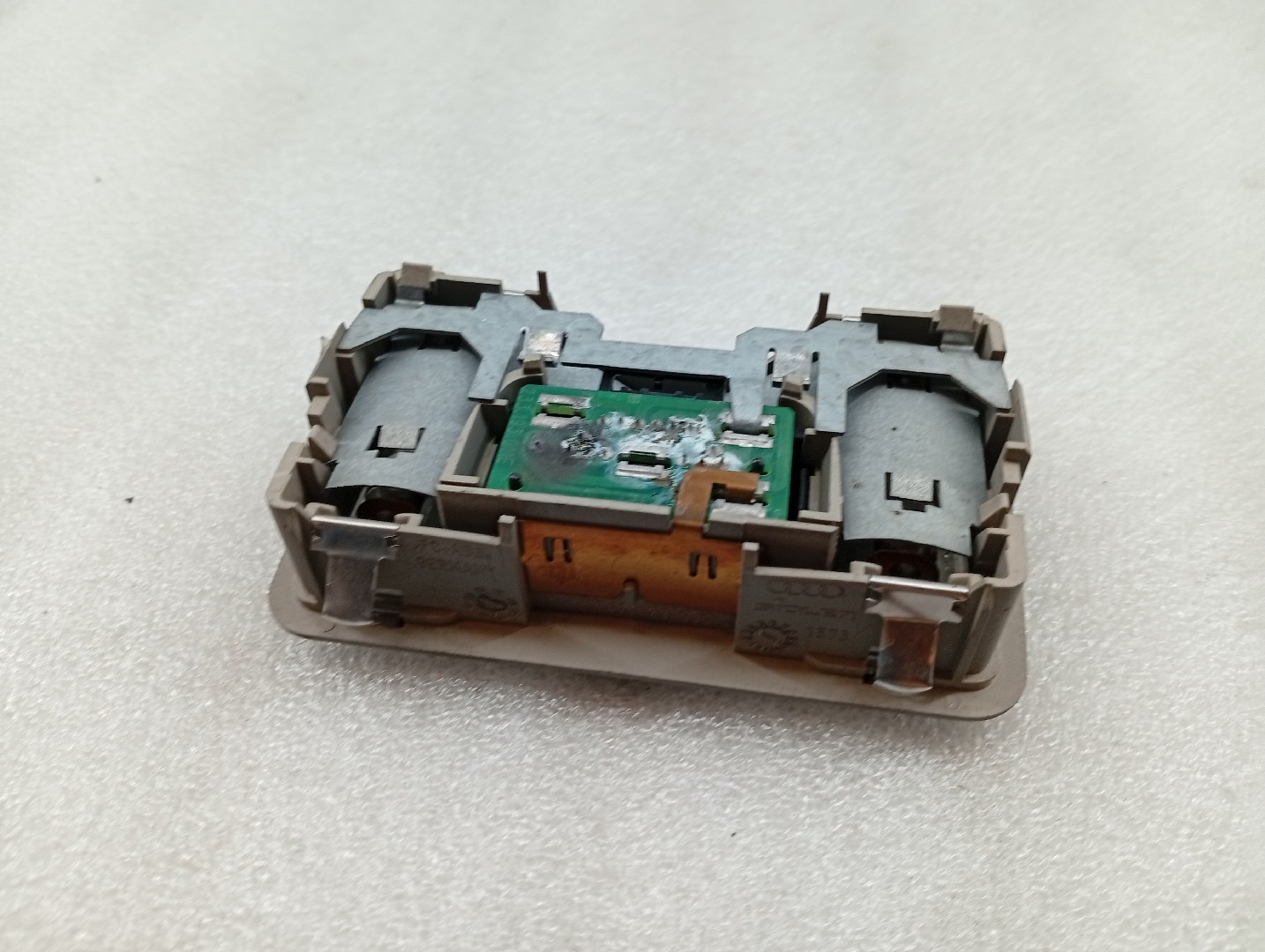 Luz interior AUDI A4 Avant (8E5, B6) | 00 - 05 Imagem-3