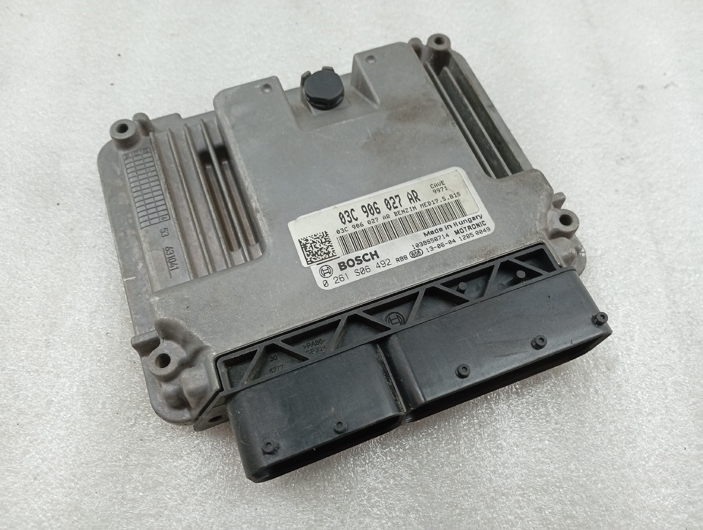 Centralina de Motor VOLKSWAGEN POLO (6R1, 6C1) | 09 - 