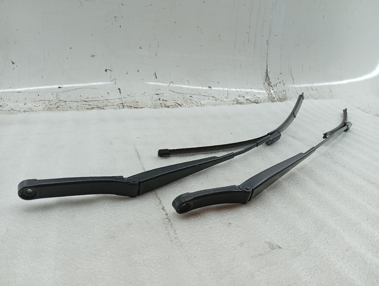 Astes/Escova Limpa Conjunto (2) VOLKSWAGEN POLO (6R1, 6C1) | 09 -  Imagem-1