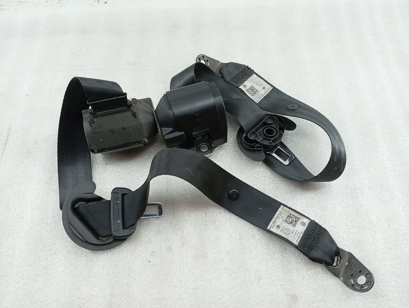 Cintos traseiros VOLKSWAGEN POLO (6R1, 6C1) | 09 - 