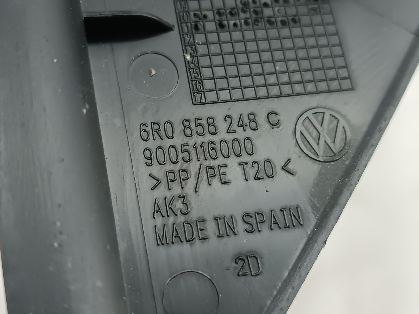 Capa lateral de tablier VOLKSWAGEN POLO (6R1, 6C1) | 09 -  Imagem-1