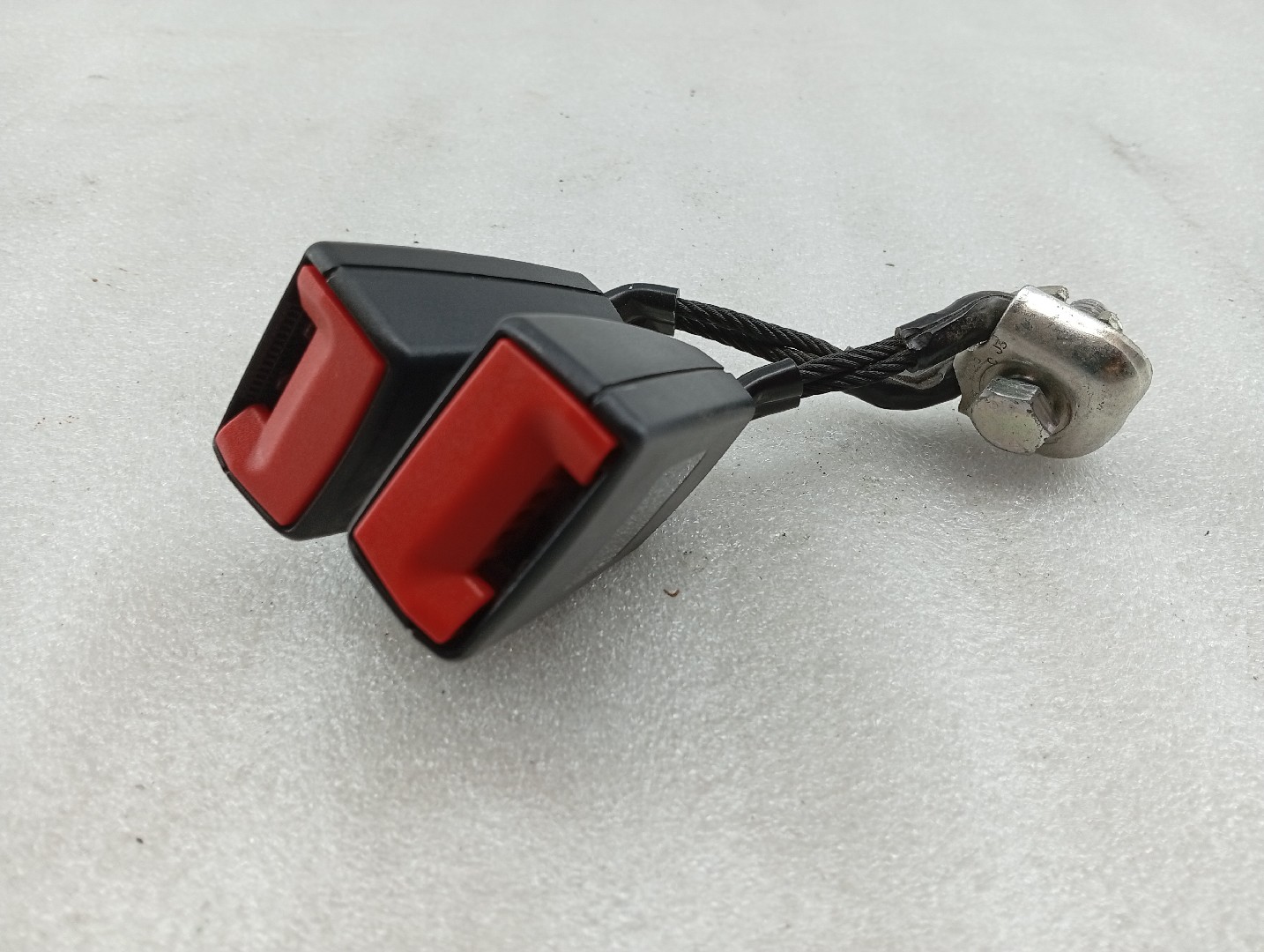 Encaixe cinto traseiro VOLKSWAGEN POLO (6R1, 6C1) | 09 -  Imagem-1