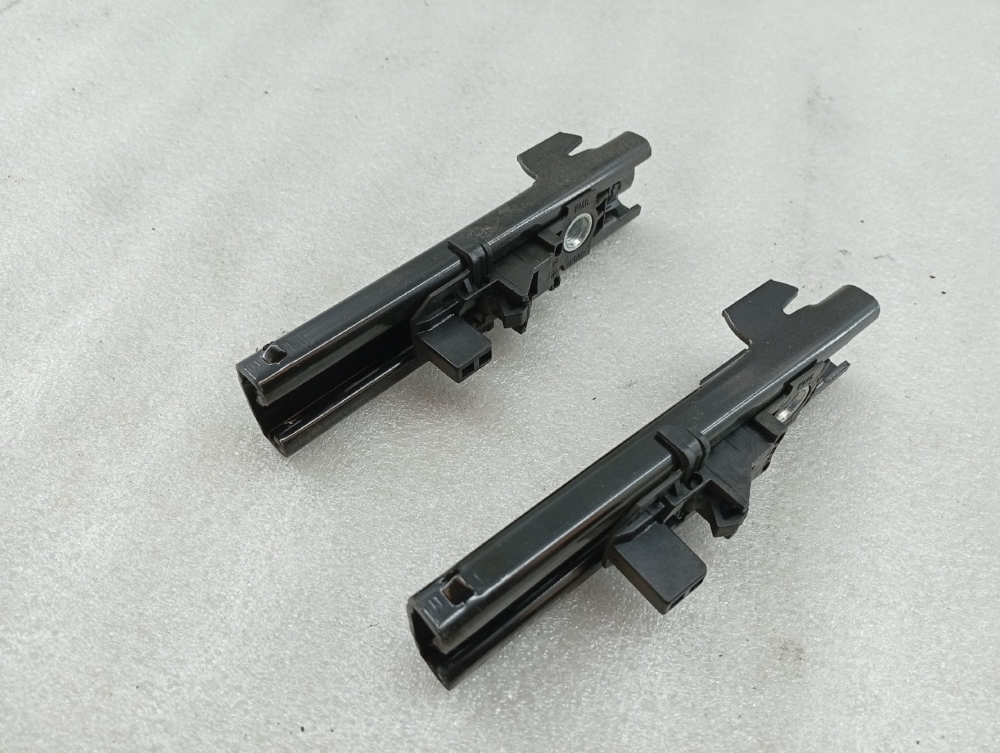 Regulador de altura de cinto VOLKSWAGEN POLO (6R1, 6C1) | 09 -  Imagem-2