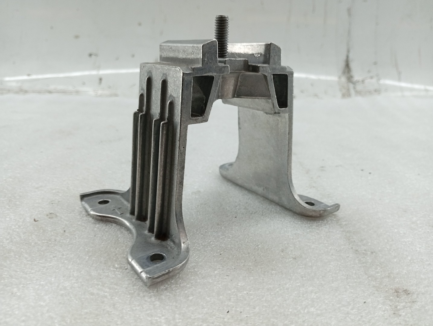 Suporte VOLKSWAGEN POLO (6R1, 6C1) | 09 -  Imagem-2