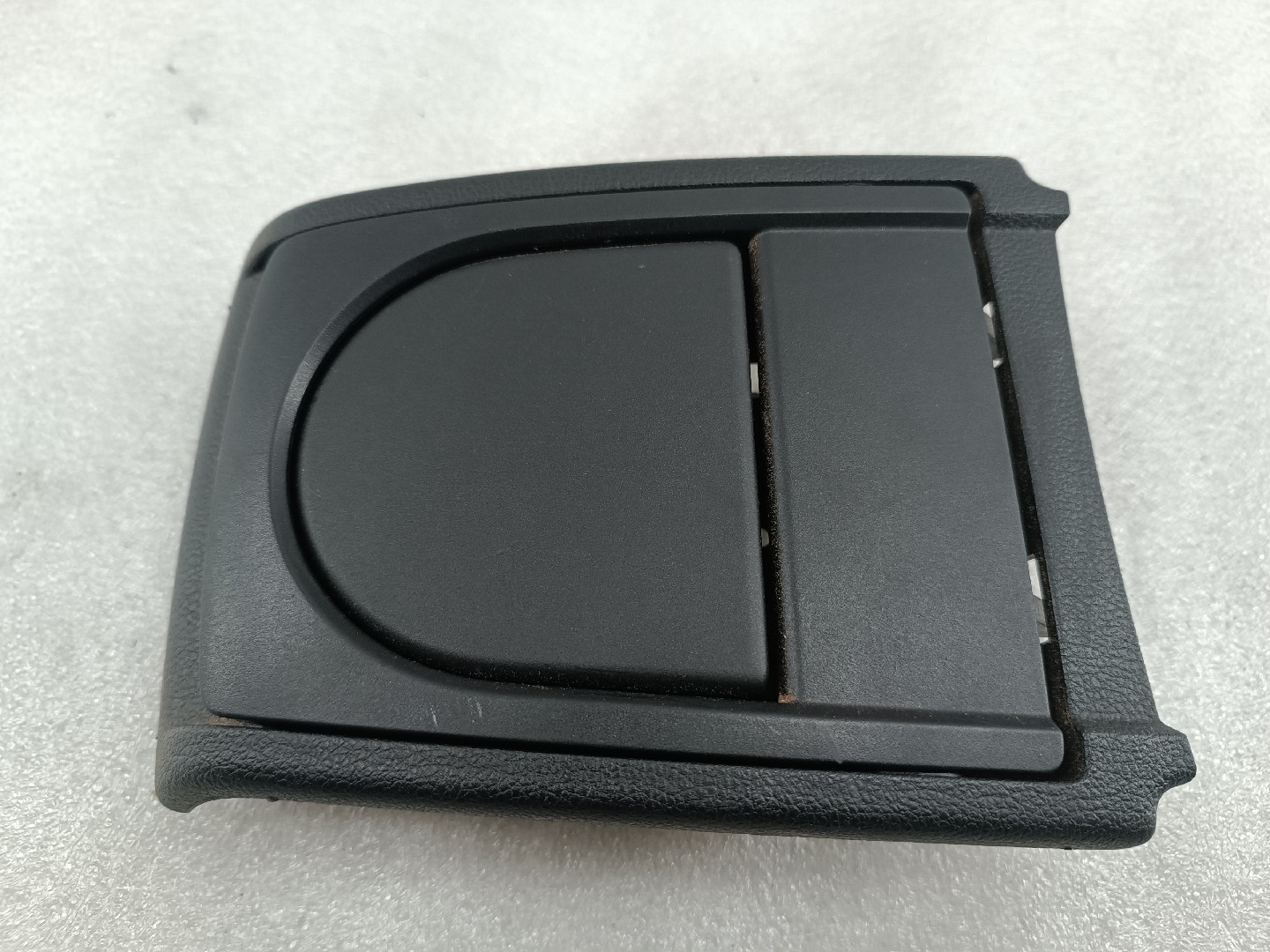 Suporte de copos VOLKSWAGEN POLO (6R1, 6C1) | 09 -  Imagem-3