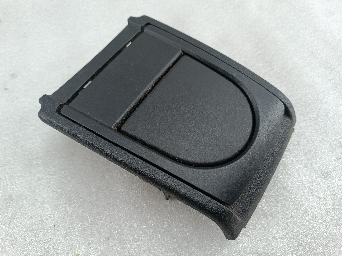 Suporte de copos VOLKSWAGEN POLO (6R1, 6C1) | 09 -  Imagem-5