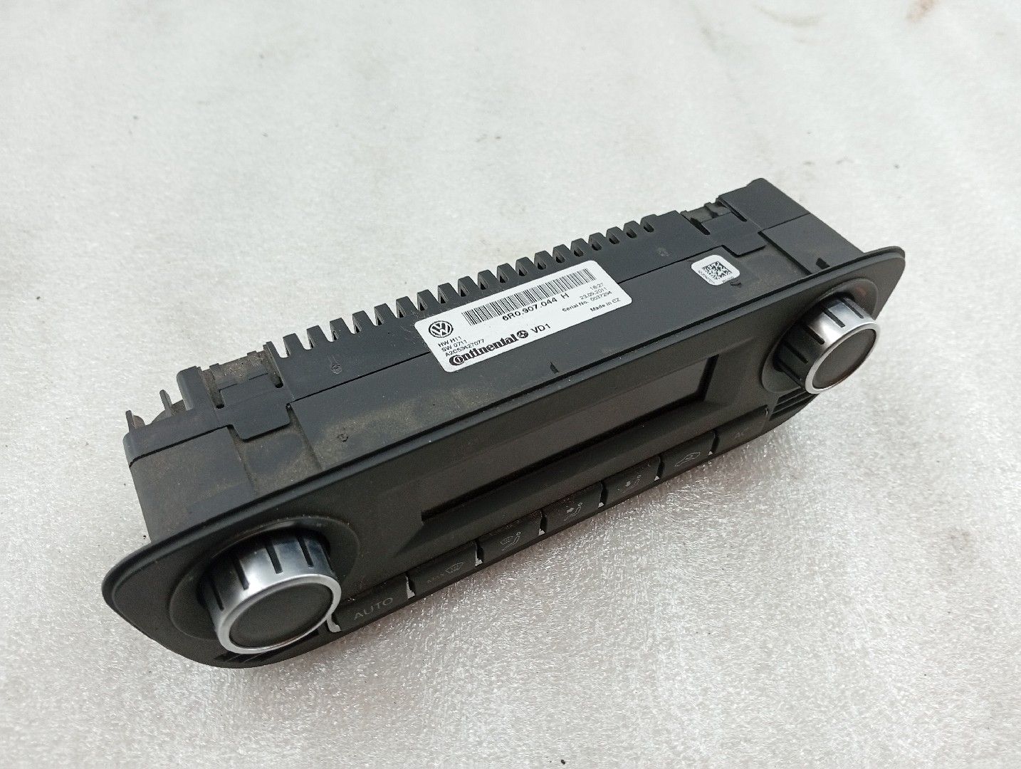 Comando Climatizaçao / Sofagem VOLKSWAGEN POLO (6R1, 6C1) | 09 -  Imagem-3