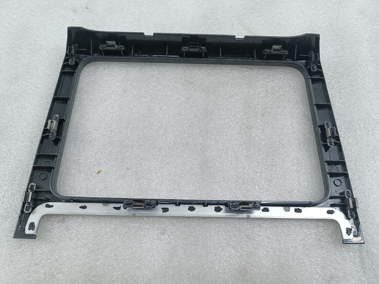 Moldura Consola Central VOLKSWAGEN POLO (6R1, 6C1) | 09 -  Imagem-2