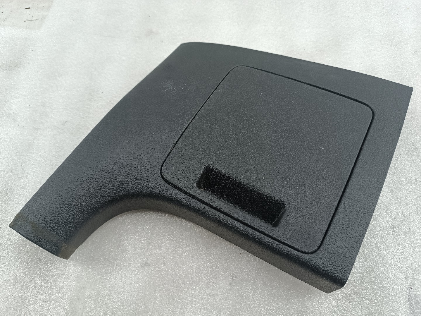 Caixa de arrumação VOLKSWAGEN POLO (6R1, 6C1) | 09 -  Imagem-5