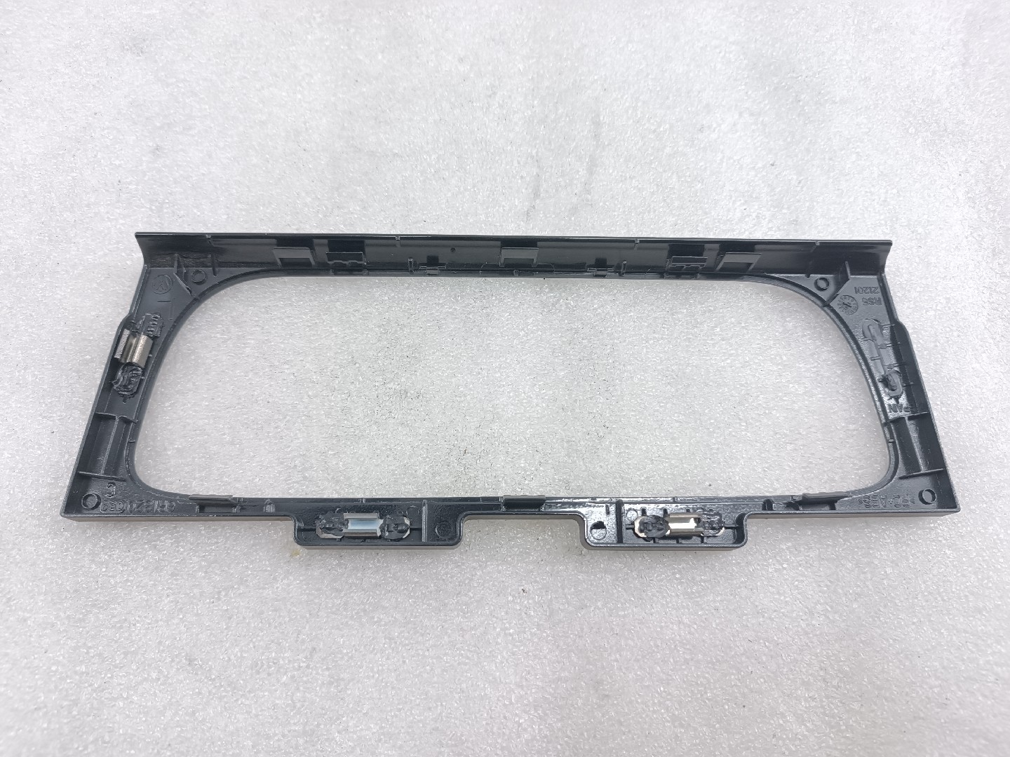 Moldura de consola central VOLKSWAGEN POLO (6R1, 6C1) | 09 -  Imagem-2