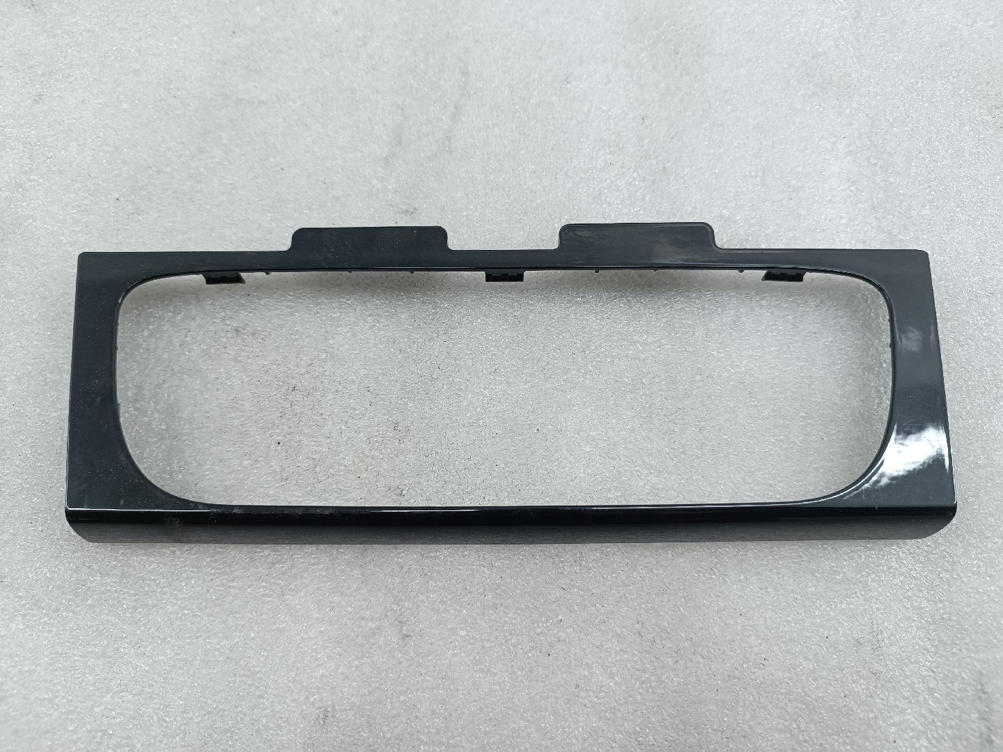 Moldura de consola central VOLKSWAGEN POLO (6R1, 6C1) | 09 -  Imagem-3