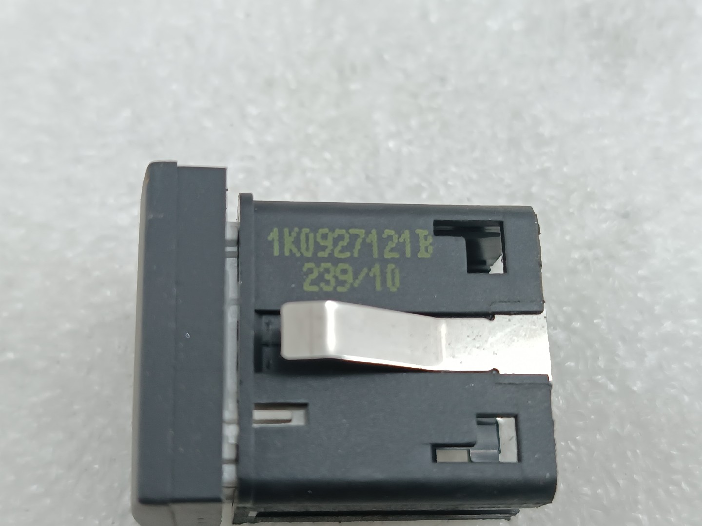 Botão VOLKSWAGEN POLO (6R1, 6C1) | 09 -  Imagem-1