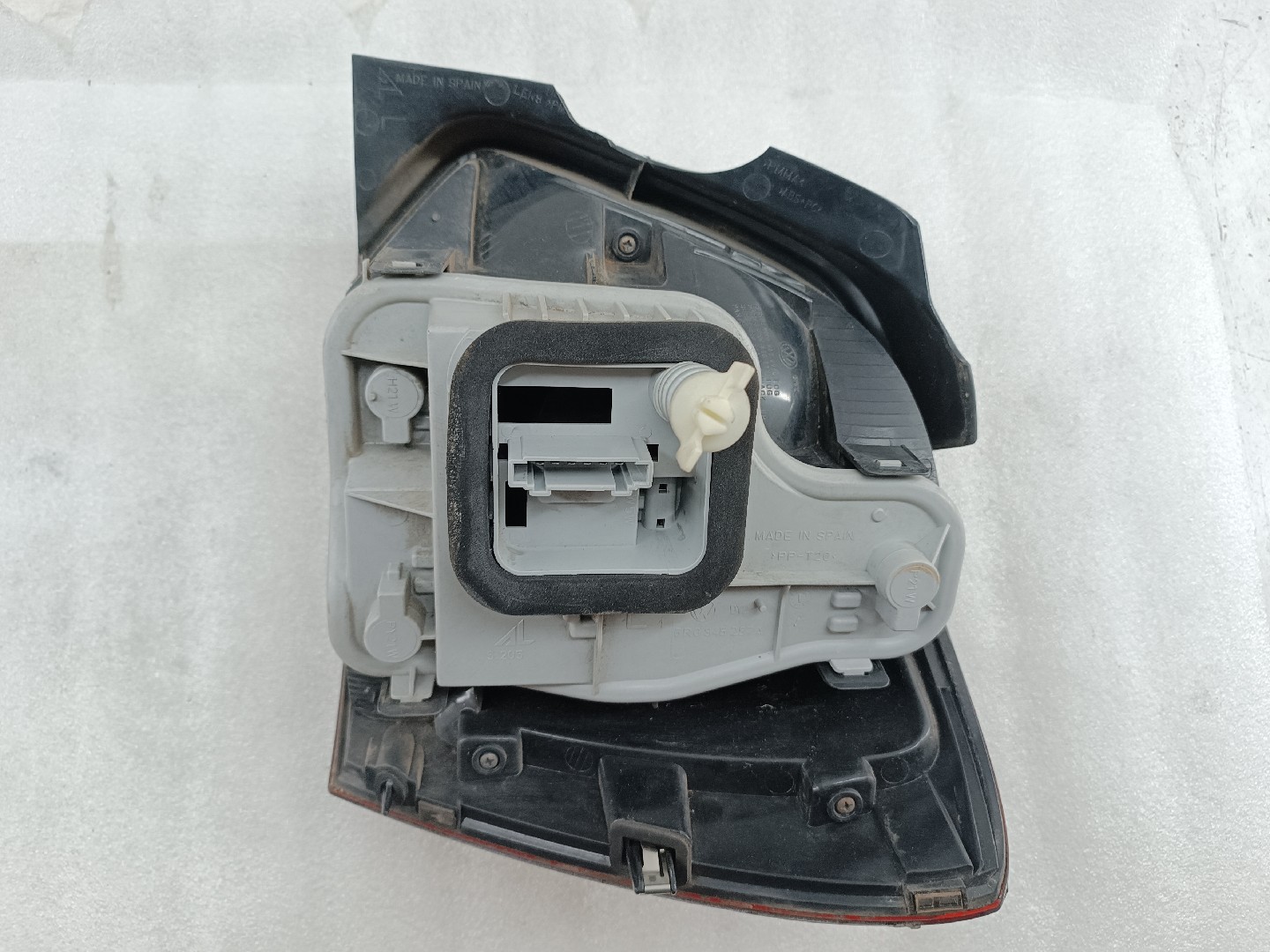 Farolim Stop Esquerdo VOLKSWAGEN POLO (6R1, 6C1) | 09 -  Imagem-3