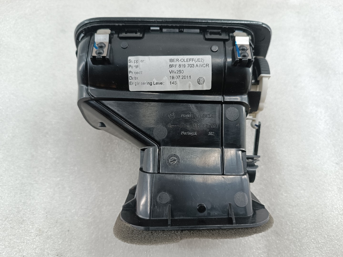 Difusor de ar direito VOLKSWAGEN POLO (6R1, 6C1) | 09 - 