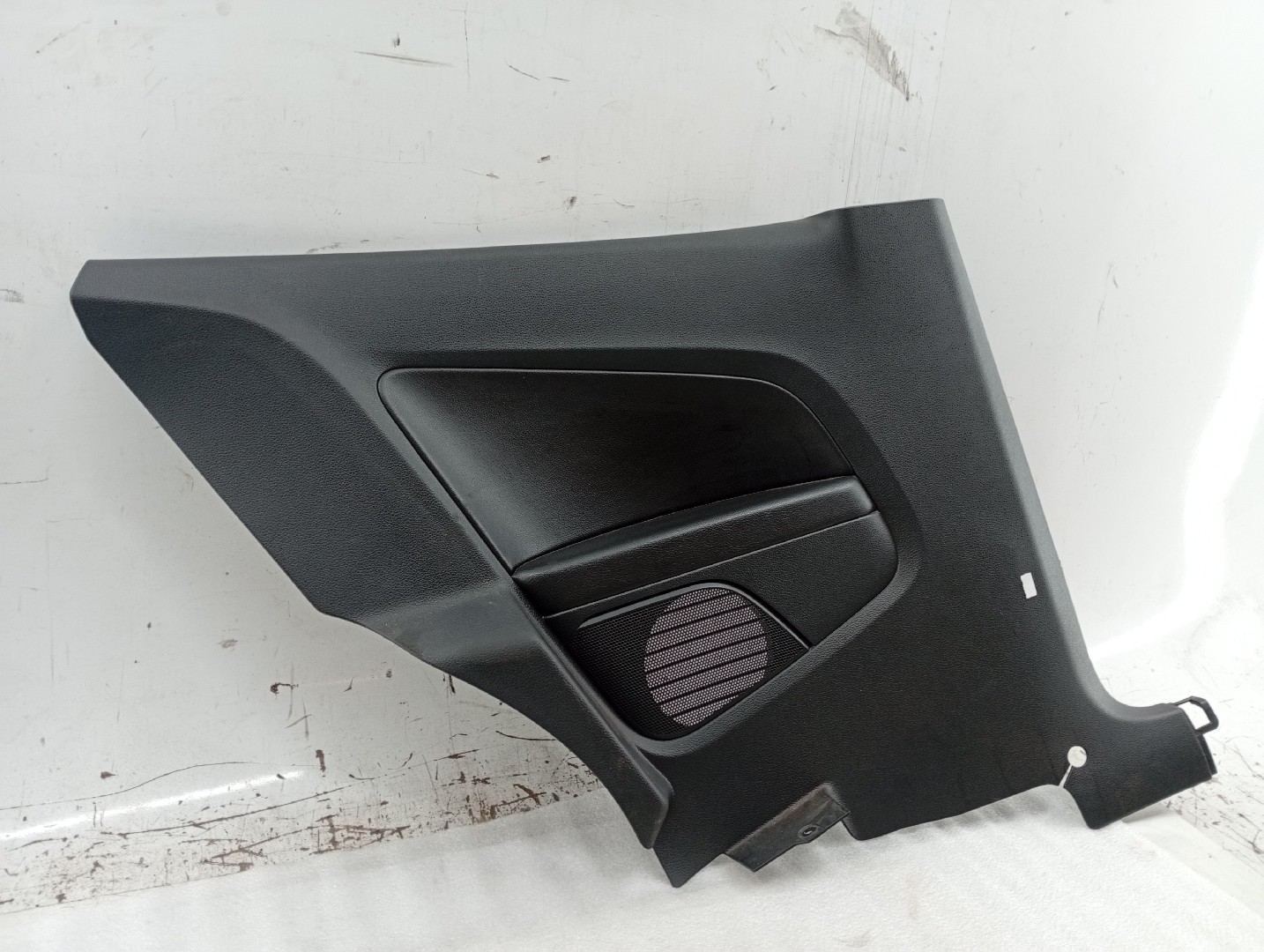 Quartela / forra Porta Tras Esquerdo VOLKSWAGEN POLO (6R1, 6C1) | 09 -  Imagem-4