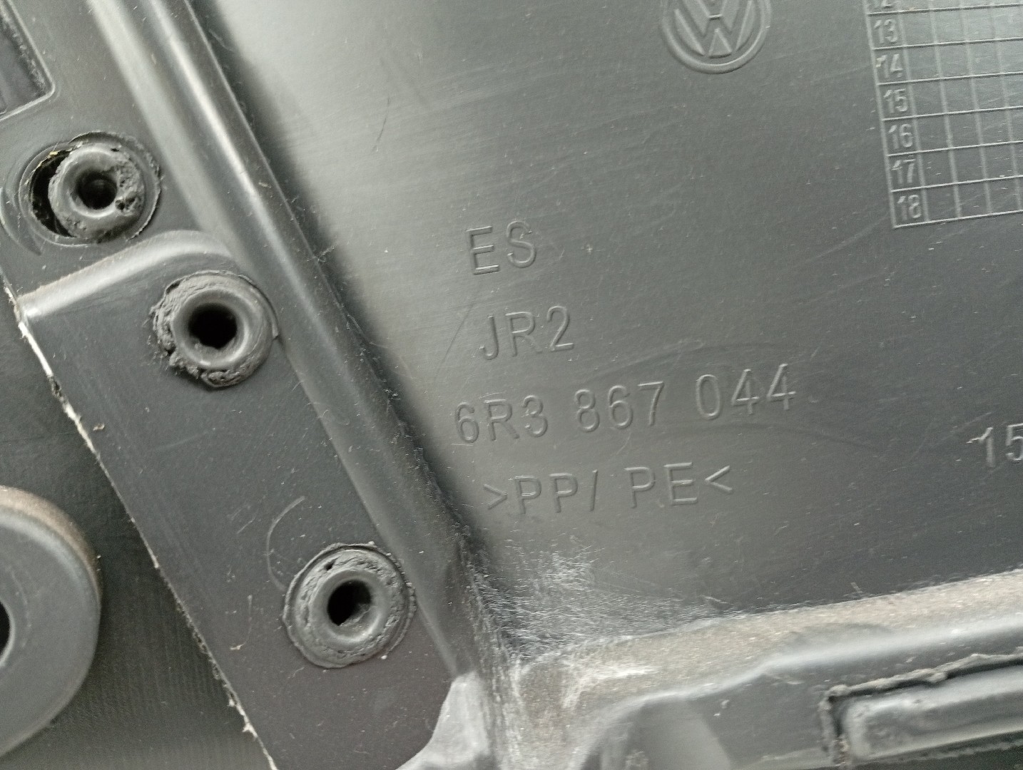 Quartela / forra Porta Tras Direito VOLKSWAGEN POLO (6R1, 6C1) | 09 -  Imagem-1