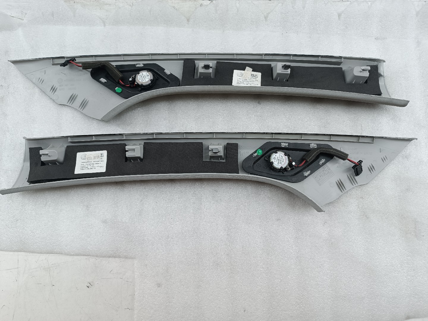 Moldura de pilar A VOLKSWAGEN POLO (6R1, 6C1) | 09 - 