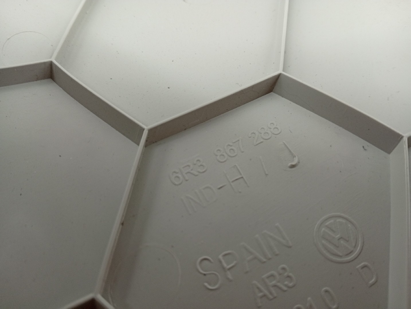 Moldura de pilar C VOLKSWAGEN POLO (6R1, 6C1) | 09 -  Imagem-2