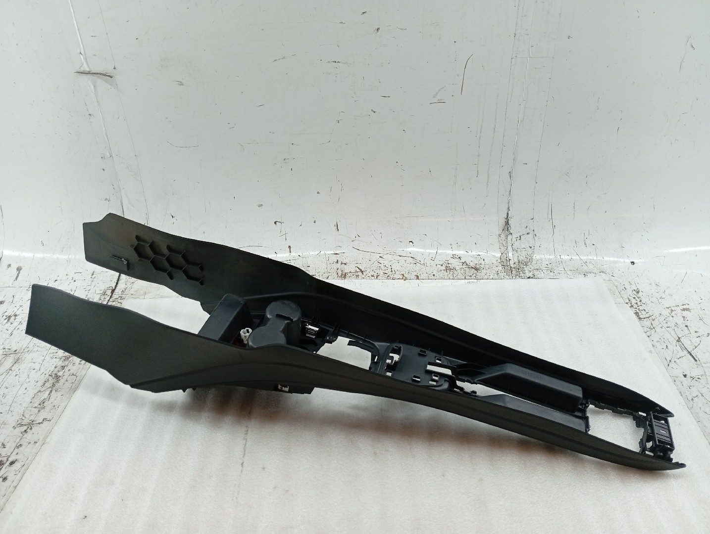 Consola Central VOLKSWAGEN POLO (6R1, 6C1) | 09 -  Imagem-3