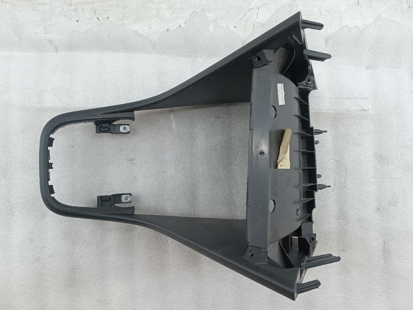 Acabamento de consola central VOLKSWAGEN POLO (6R1, 6C1) | 09 - 