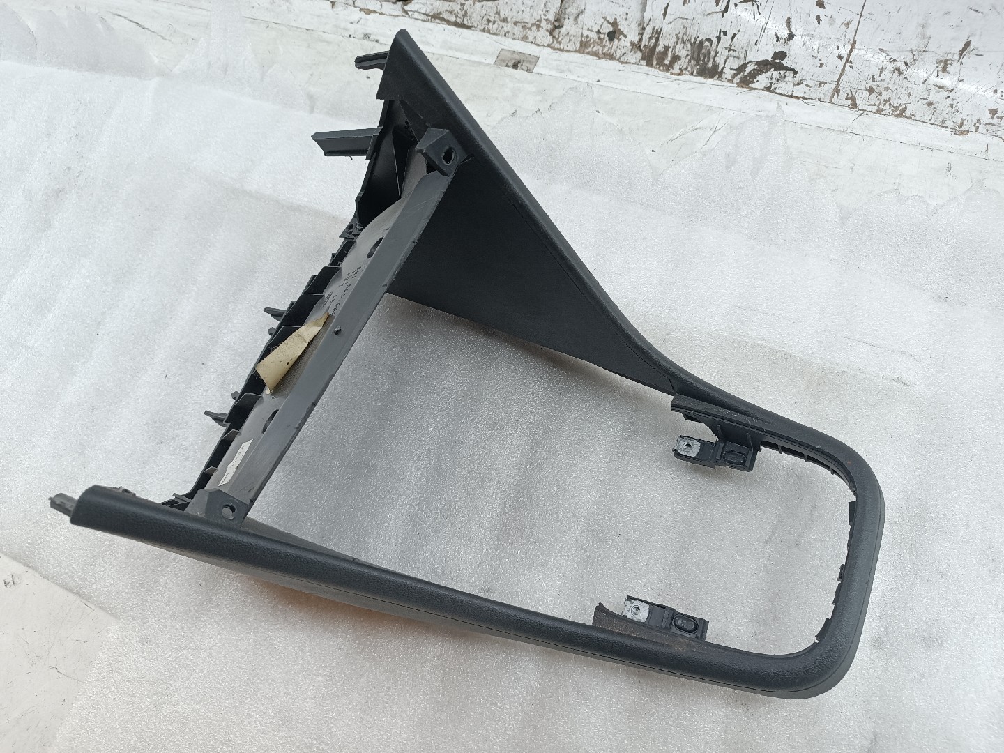 Acabamento de consola central VOLKSWAGEN POLO (6R1, 6C1) | 09 -  Imagem-2