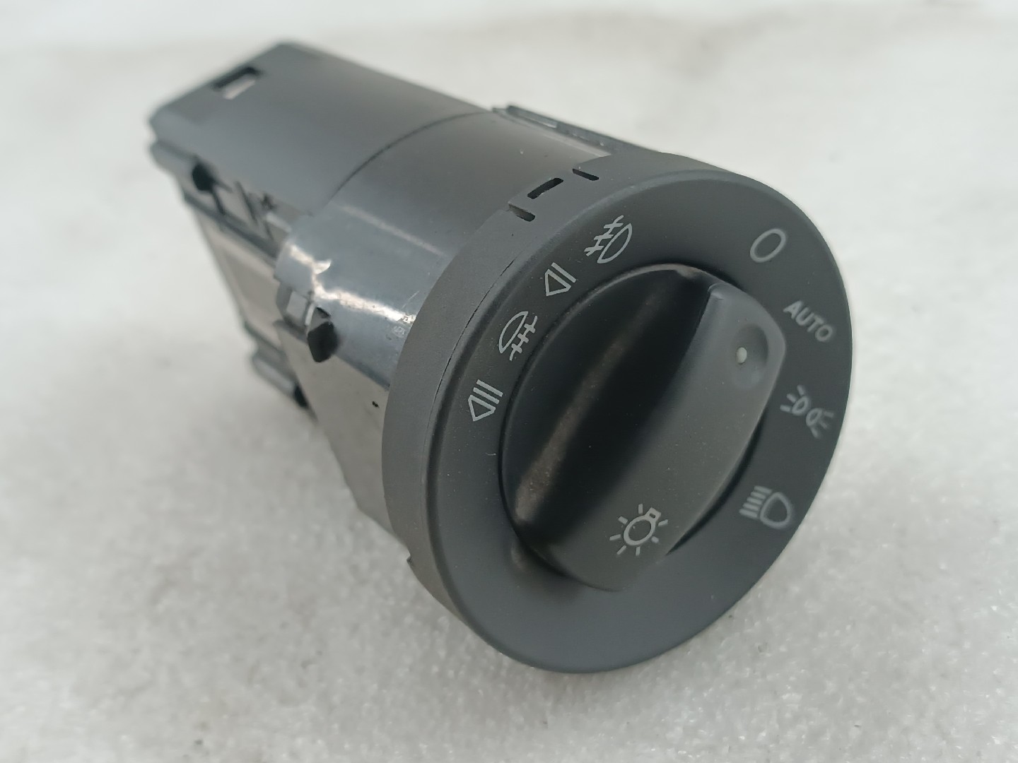 Comutador de luzes AUDI A4 (8E2, B6) | 00 - 05 Imagem-4