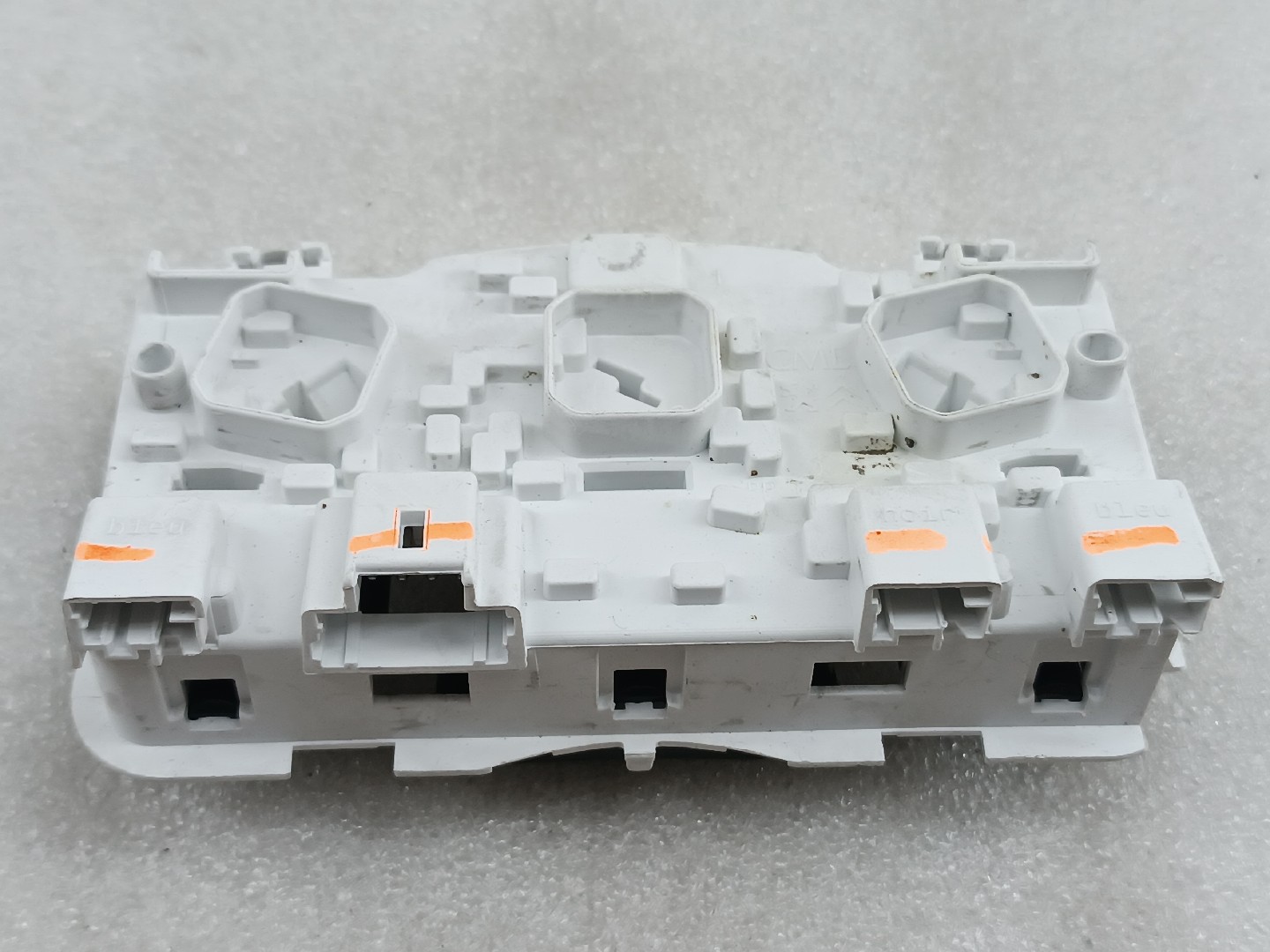 Plafonier PEUGEOT 5008 II | 16 -  Imagem-1