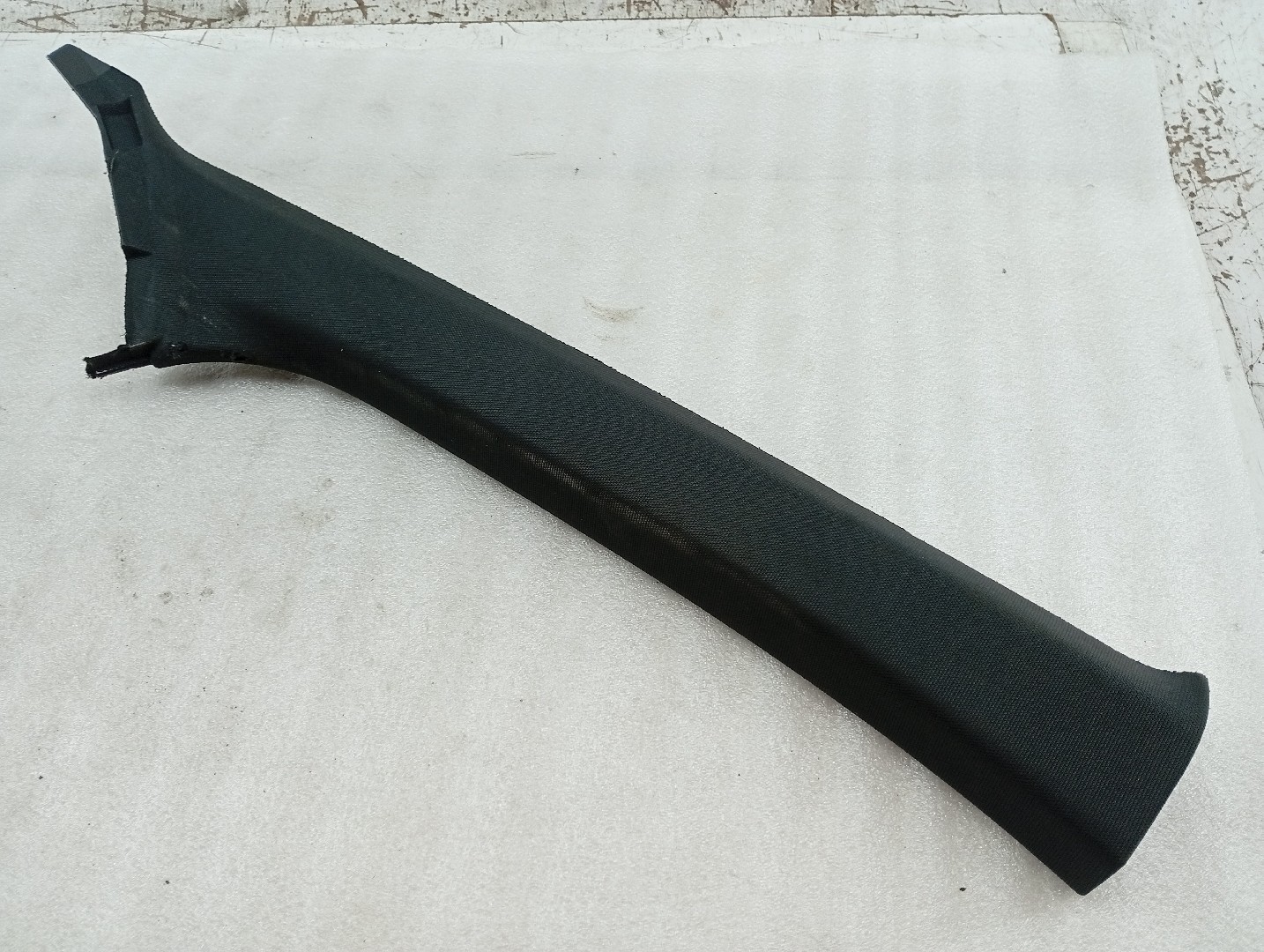 Moldura de pilar A direita PEUGEOT 5008 II | 16 - 