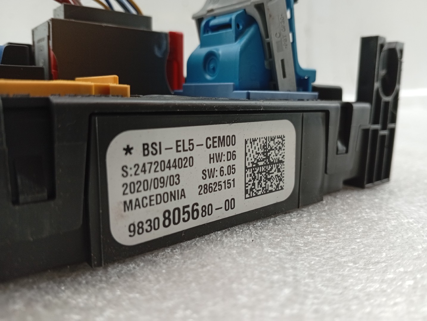 Caixa de Fusíveis PEUGEOT 5008 II | 16 -  Imagem-1