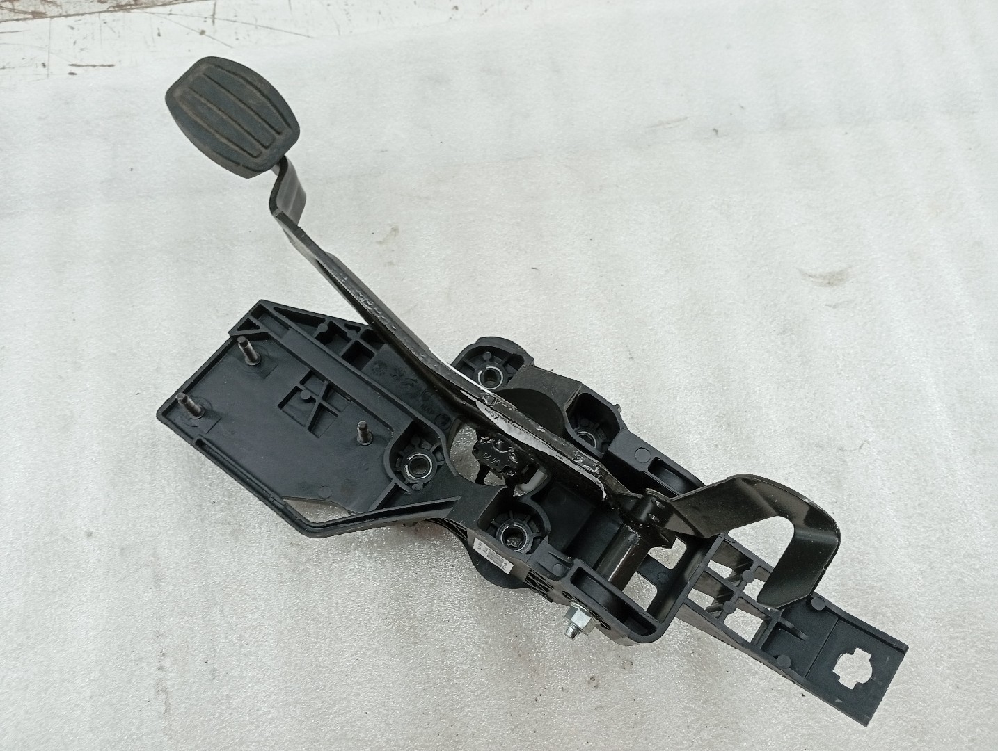 Pedal de travão PEUGEOT 3008 SUV (M_) | 16 -  Imagem-3