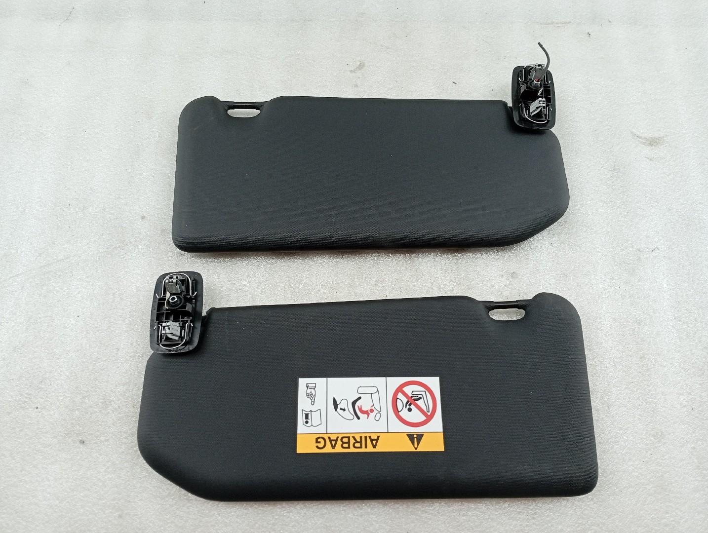 Palas de sol direita e esquerda PEUGEOT 5008 II | 16 -  Imagem-2