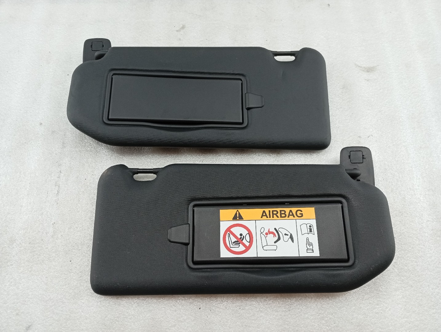 Palas de sol direita e esquerda PEUGEOT 5008 II | 16 - 