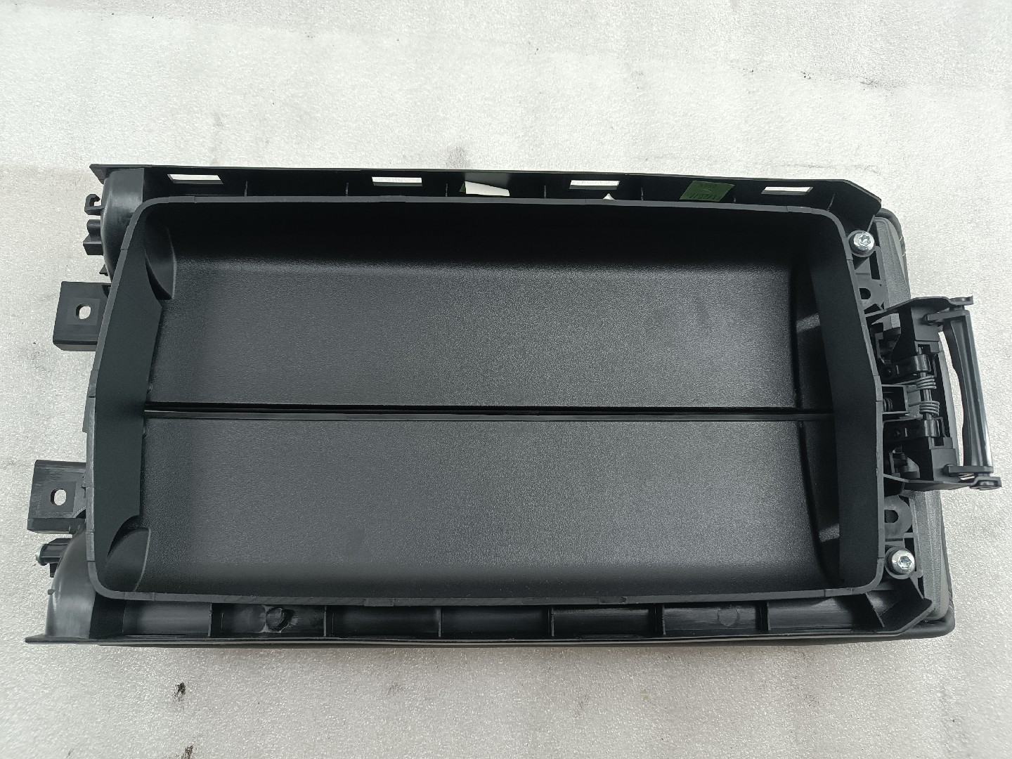 Apoio de braço PEUGEOT 5008 II | 16 - 