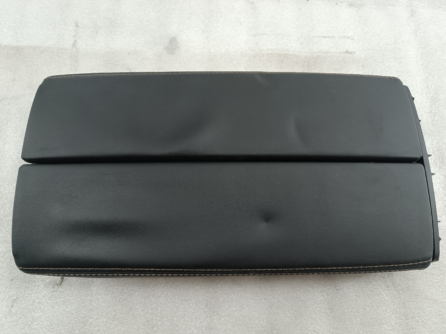 Apoio de braço PEUGEOT 5008 II | 16 -  Imagem-3