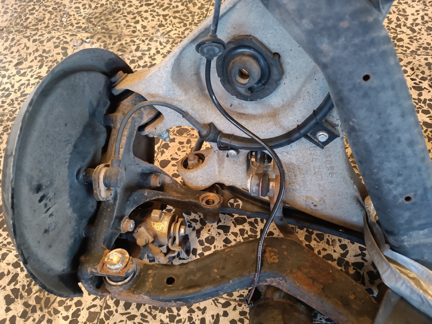 Eixo traseiro AUDI A4 Avant (8E5, B6) | 00 - 05 Imagem-3