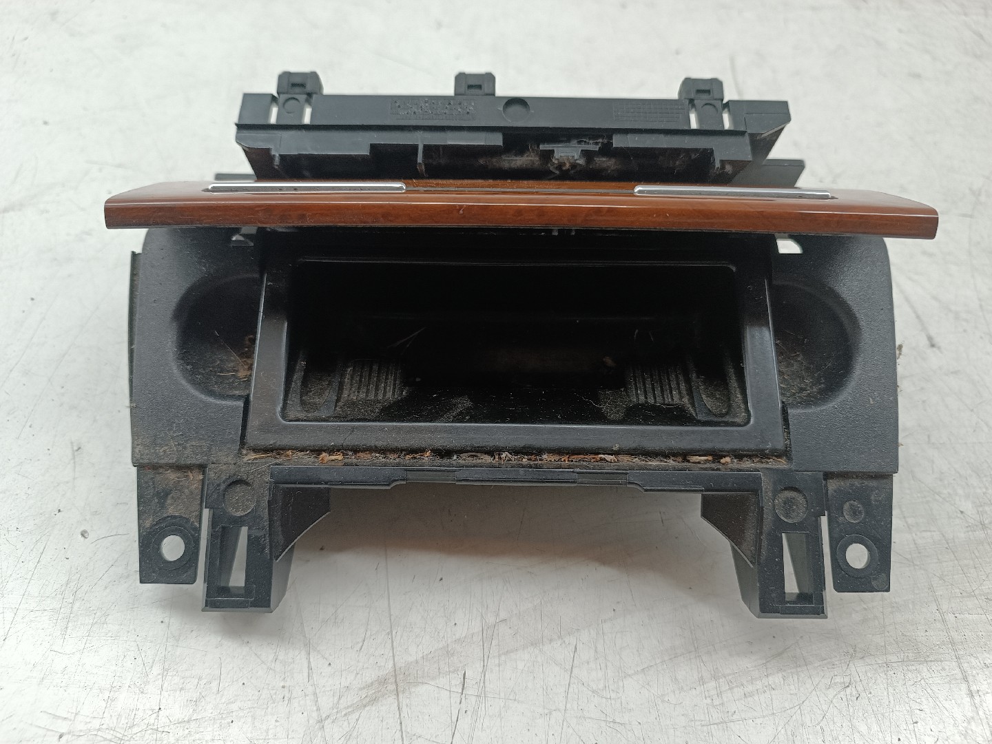 Cinzeiro AUDI A4 Avant (8E5, B6) | 00 - 05 Imagem-4